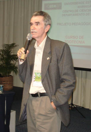 Prof. Dr. Orlando Rus Barbosa 